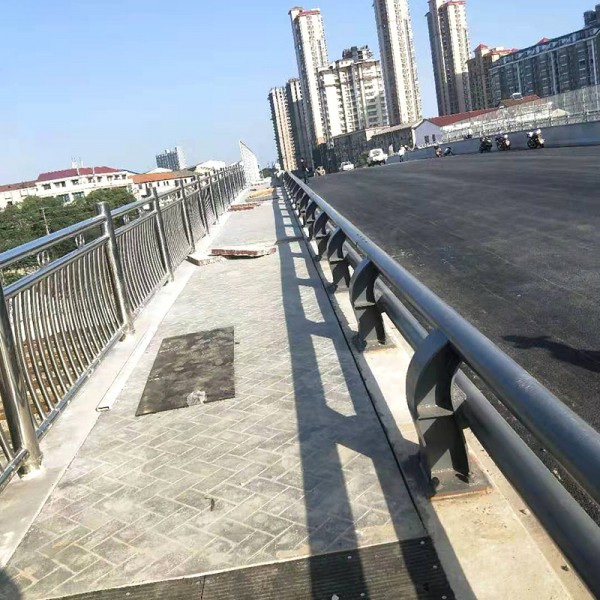 道路橋梁防撞欄桿
